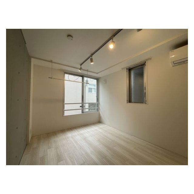 PASEO Yotsuya リビング