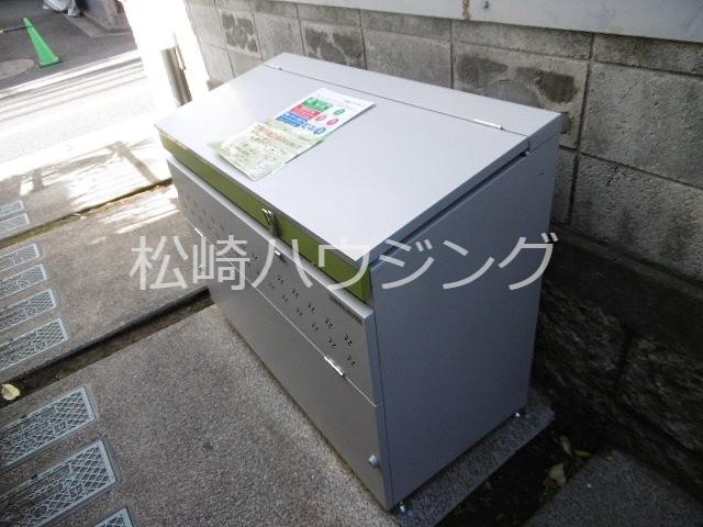 シャーメゾンM1階 エントランス