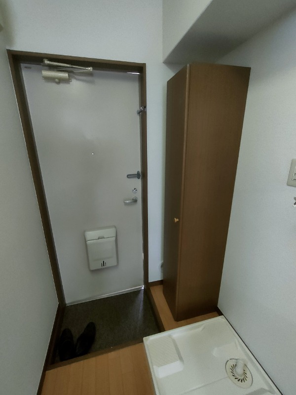 シャンフェルト西落合2階 玄関（シューズケース）