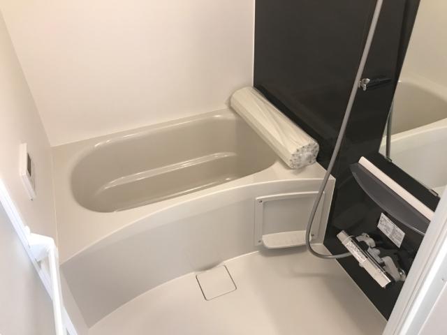 川口市大字安行領根岸　アパート新築工事103号室 バス（イメージ）