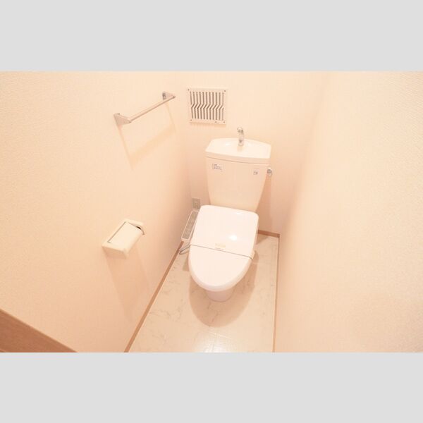 カサグランデ　F トイレ