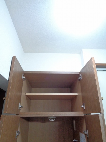 ルーブル新宿西落合Ⅱ 玄関