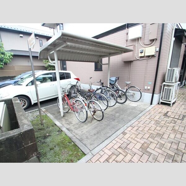 吉祥寺ガーデンホームズ 駐輪場