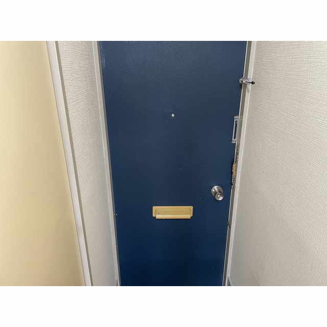 メゾンササキ101号室 玄関