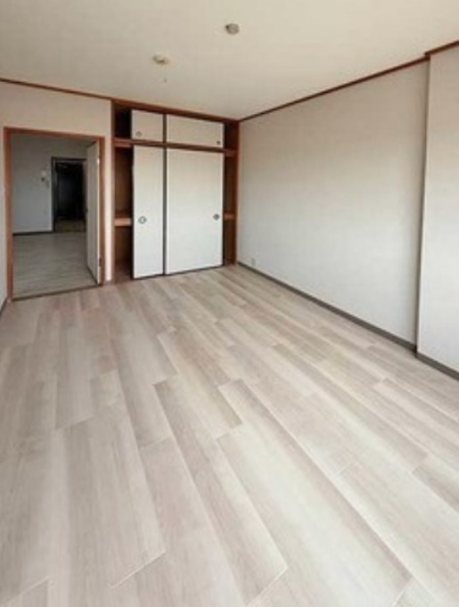 エレガンス浜中4階 部屋その他