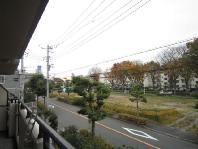 ヴィオレ湘南0301号室 バルコニーからの景色です。