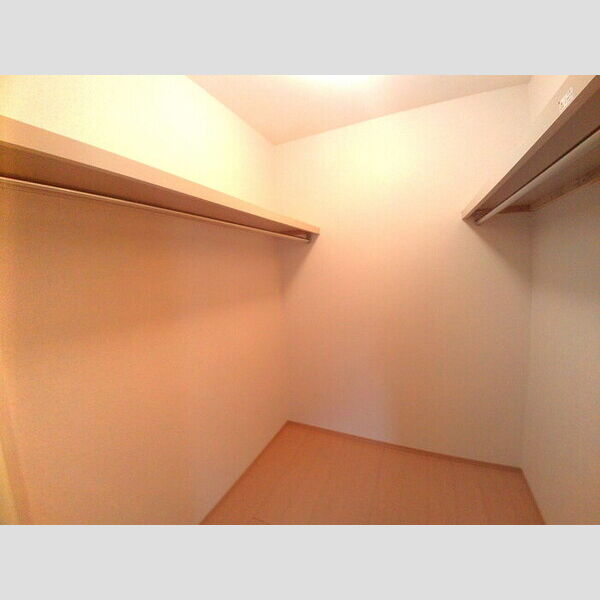 グランシャリオ ウォークインクローゼット