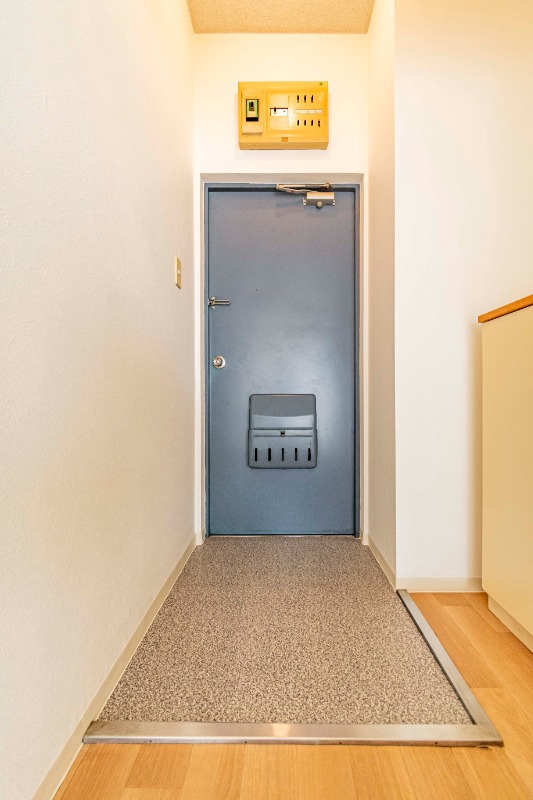 グランドメゾン鶴見 玄関