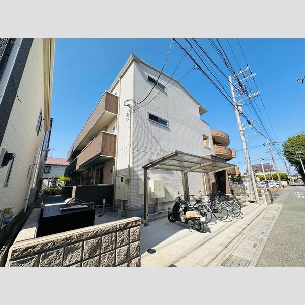 ルーエ大宮の外観画像