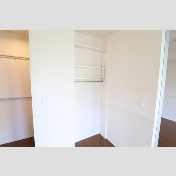 八千代の杜　ノースヒルL105号室 収納