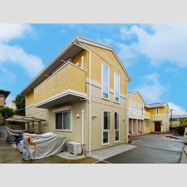 アストルムの外観画像