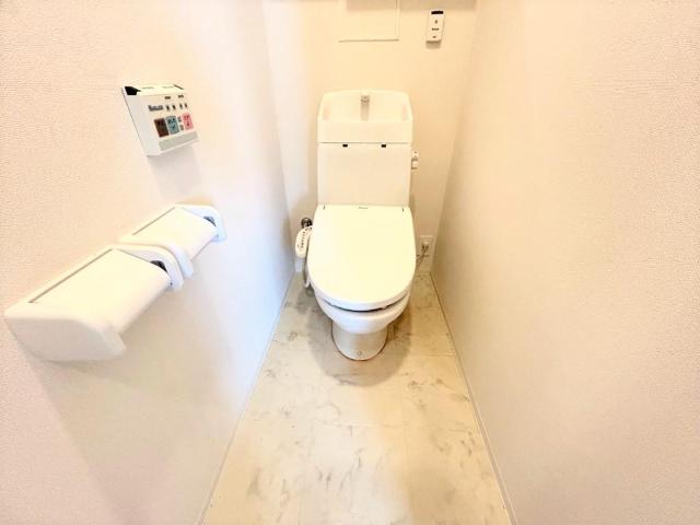 アイストン シャワー付トイレ