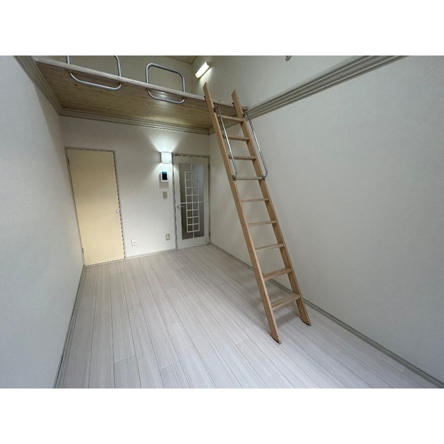 アルトーロ蒲生Ⅱ206号室 リビング