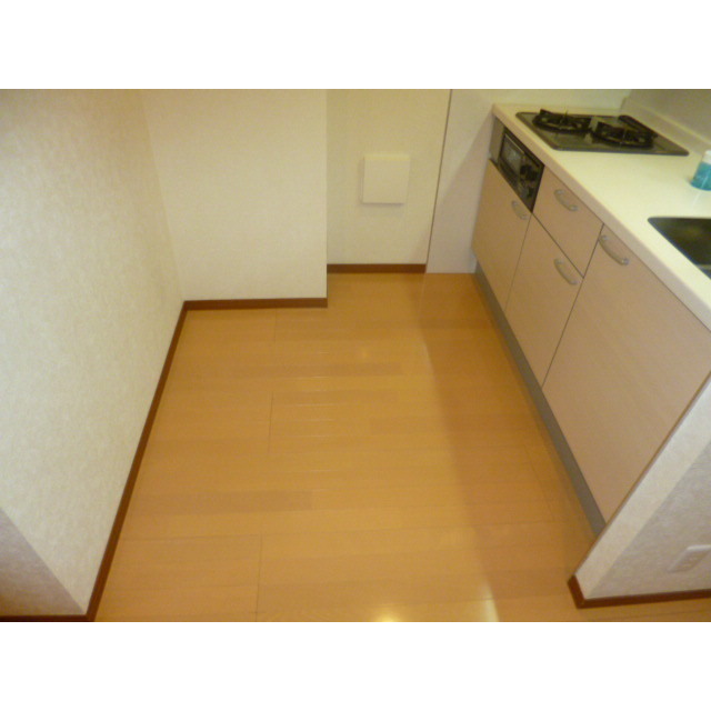 アンプルール フェール クローバー 内観