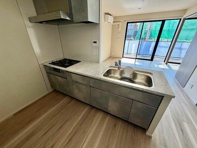 クレヴィア横浜沢渡2階 キッチン