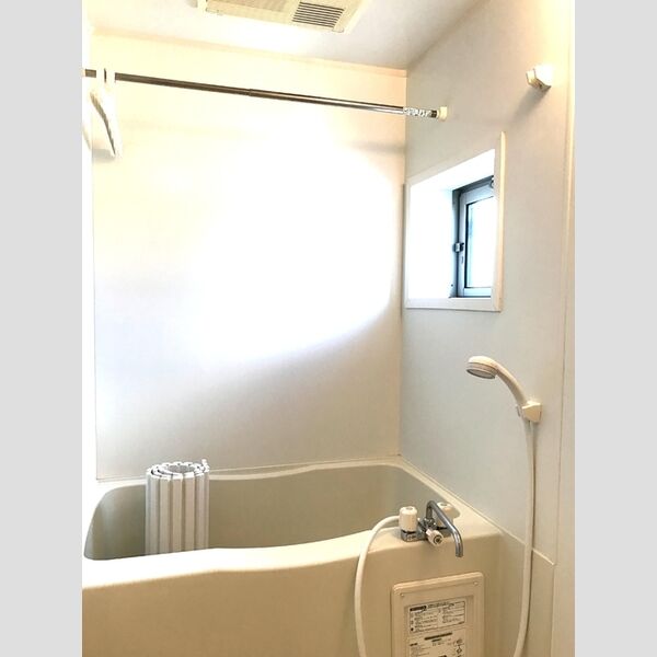 コルナス蒲田 303号室　浴室