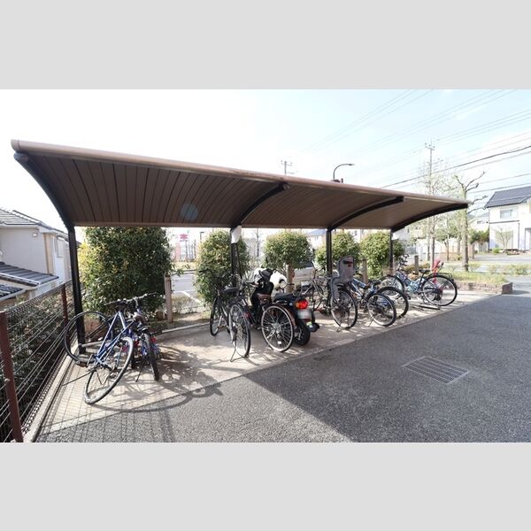 K,reizend405号室 駐輪場