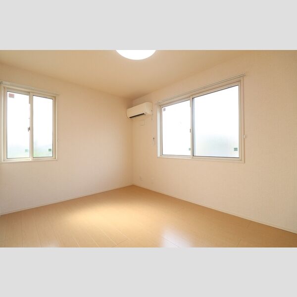 プティヴィラージュ　Ⅵ101号室 洋室