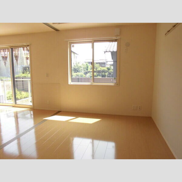 ベアーレ　Ⅱ101号室 南側洋室♪