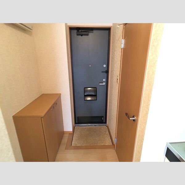 プチパラダイス 玄関