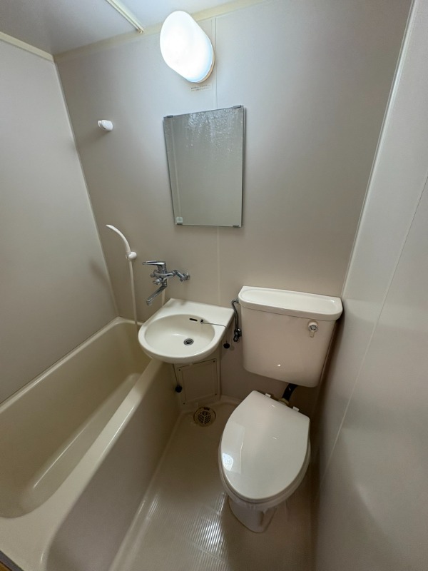 ガーデンヒルズ中山(K-048)2階 トイレ