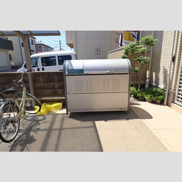 アネシスガーデンB ごみ箱