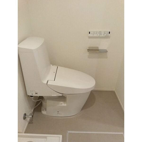 LUCENT　COURT　代々木上原0401号室 トイレ