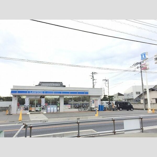 メゾネット・アミ ローソンさいたま八王子3丁目店(80m)