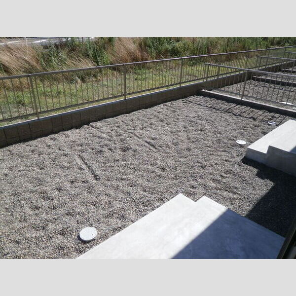 メゾンあき102号室 専用庭