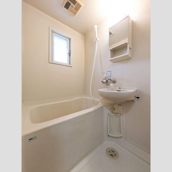 ガーデンハイツ105号室 浴室