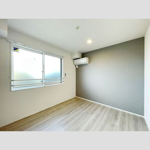 セレスティア江戸川Ⅲ 玄関側洋室