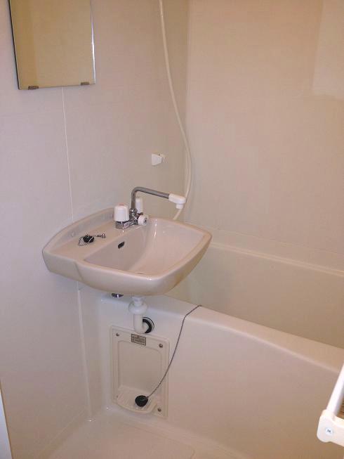 レオパレスウィングトダパーク 内観