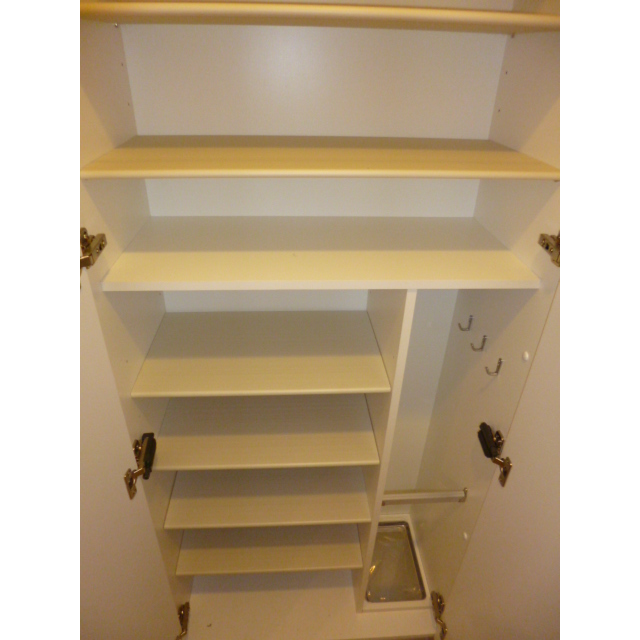 プレール・ドゥーク東陽町Ⅱ 玄関