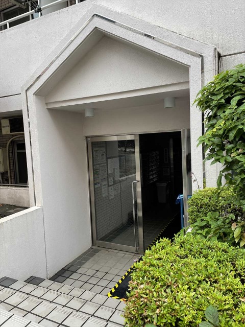 スカイコートたまプラーザ403号室 エントランス