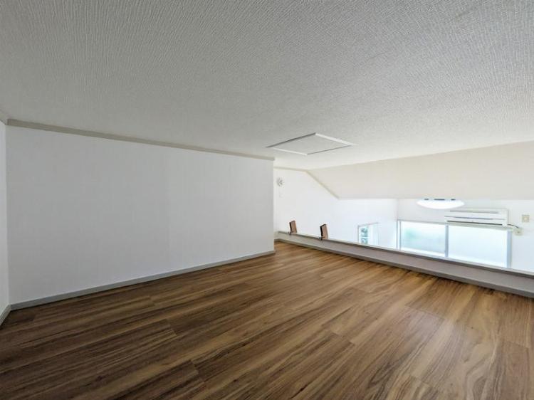 ビルデンス狛江B号館1階 玄関