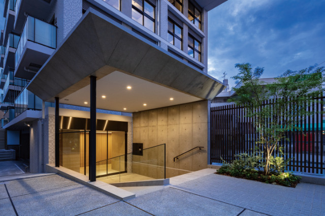 ピアースたまプラーザ エントランス