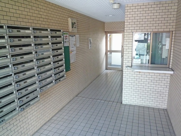 日神パレス上石神井311号室 エントランス