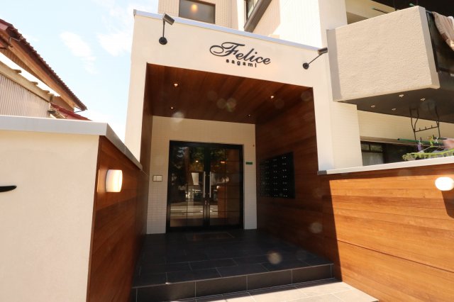 フェリーチェ相模402号室 エントランス