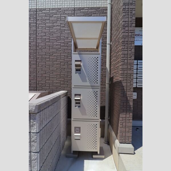 ハーヴェストWEST105号室 宅配BOX