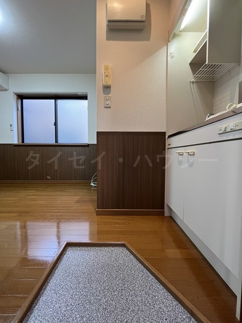 アーバンスクエア江原町Ａ棟0105号室 内観