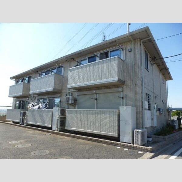 ルーチェ101号室 外観