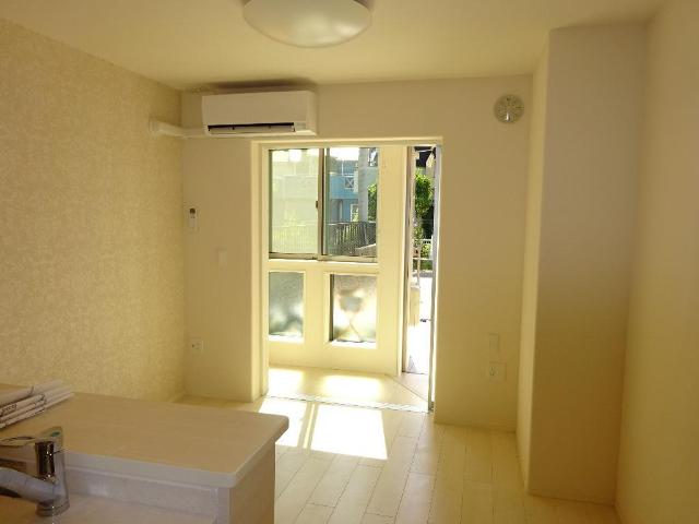 アン・ファースト リビング（イメージ）