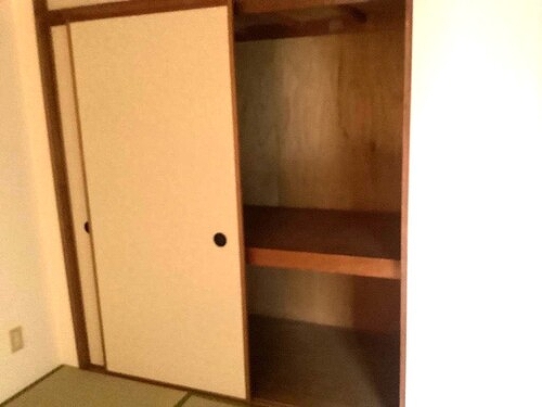ライオンズマンションかしわ台 押入