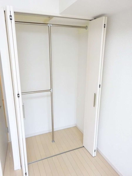 ＣＱレジデンス練馬赤塚103号室 収納