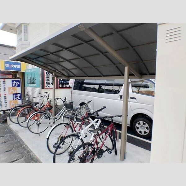 ソレーユ ヒロ101号室 駐輪場
