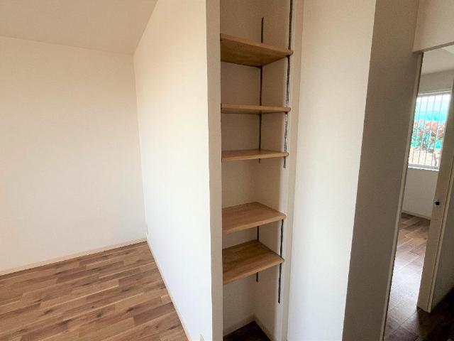 エクセレントヴュー米峰103号室 収納