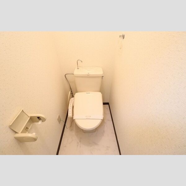 第ⅢAIコーポ シャワートイレ(温水洗浄暖房便座)