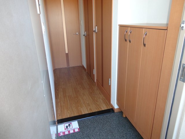 サンライフ・プラザ205号室 玄関