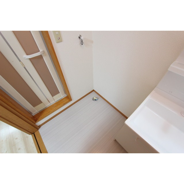 ウィングポート 洗濯機置場