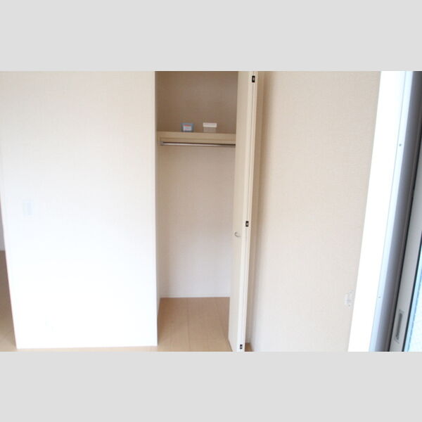 カーサニコルⅤ クローゼット